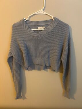 Aeropostale Cropped V-Neck Knit Sweater - Dusty Blue